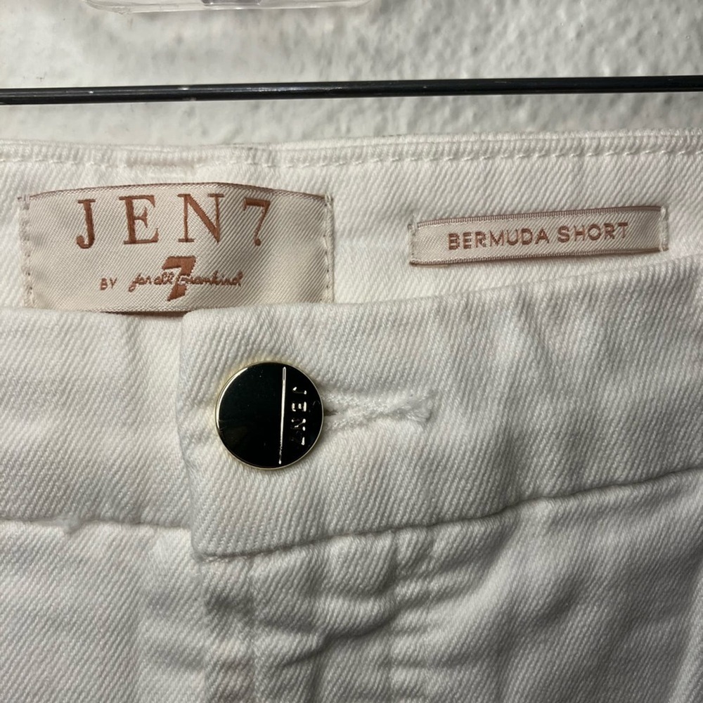NEW Jen7 Bermuda shorts jean‎ denim sculpting panel white summer spring beach - Picture 2 of 6